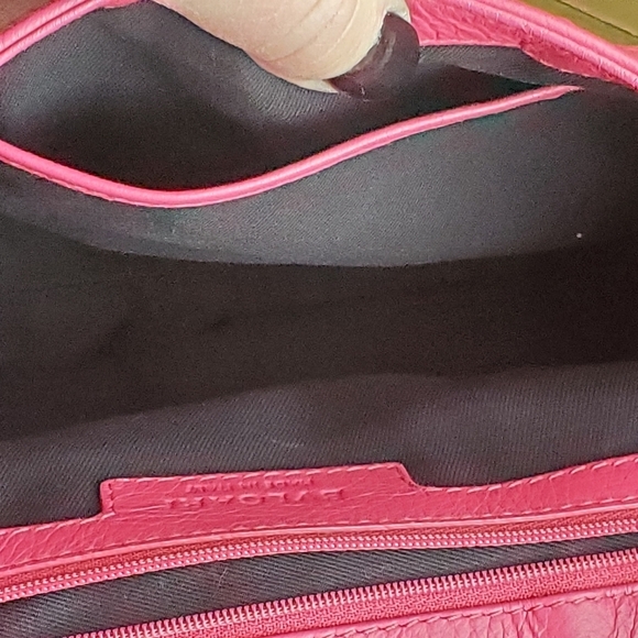 BVLGARI Chandler shoulder bag. Purple. Snap closure. Leather. Italy. - Picture 11 of 14